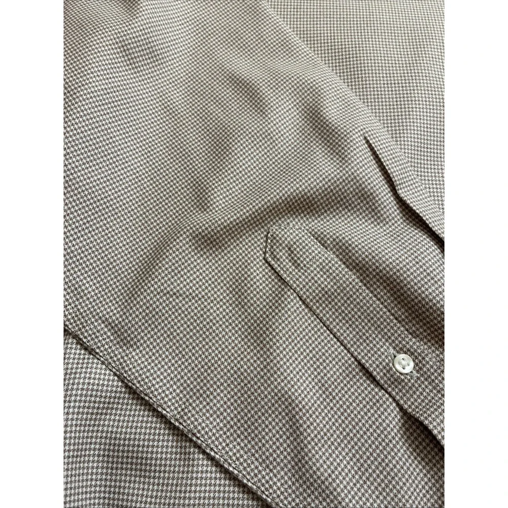 Gold Label Roundtree & Yorke Fitted Sz 15 1/2x 34 Non-Iron Button-Up LS Brown